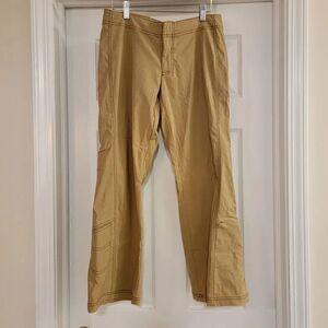 Athleta Hiking Performance Pants Khakis 42009 Size 6P